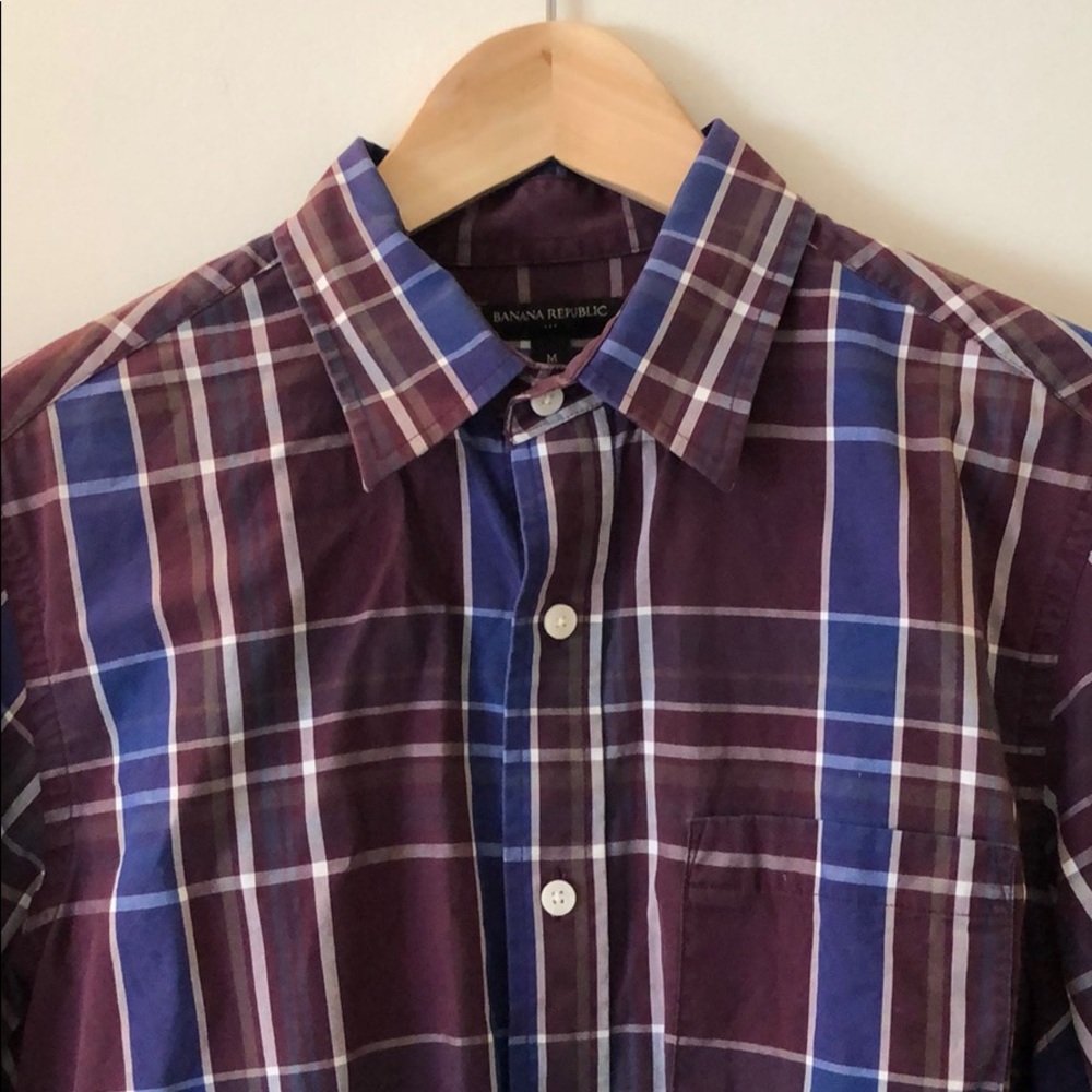 Banana Republic Men’s Button Down Shirt